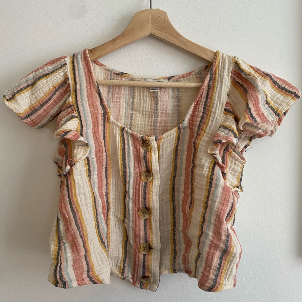 American Eagle Button Up